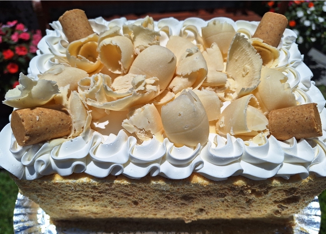 BOLO PAÇOCA COM MOUSSE DE DOCE DE LEITE