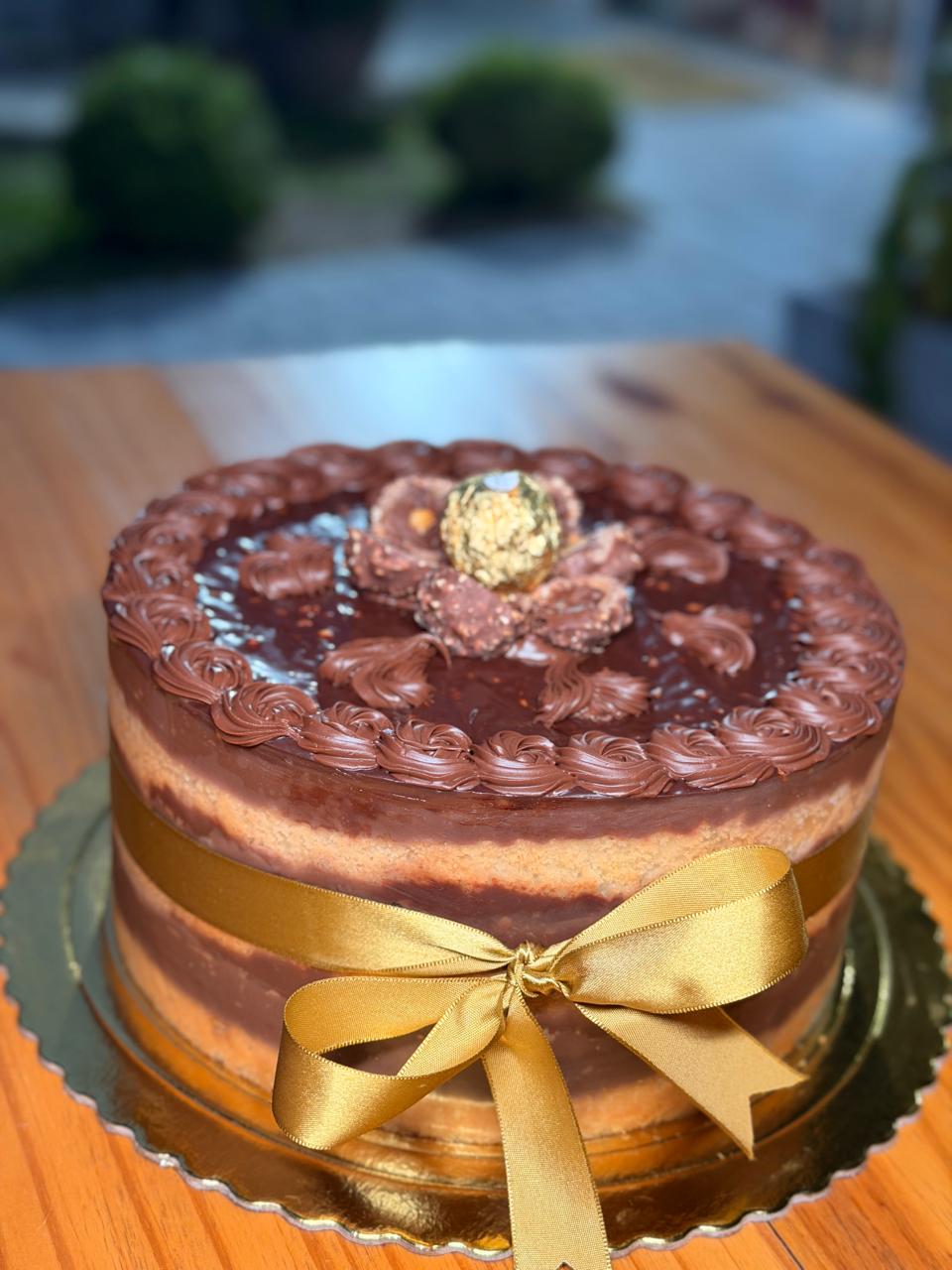 LINHA CASEIRA FERRERO